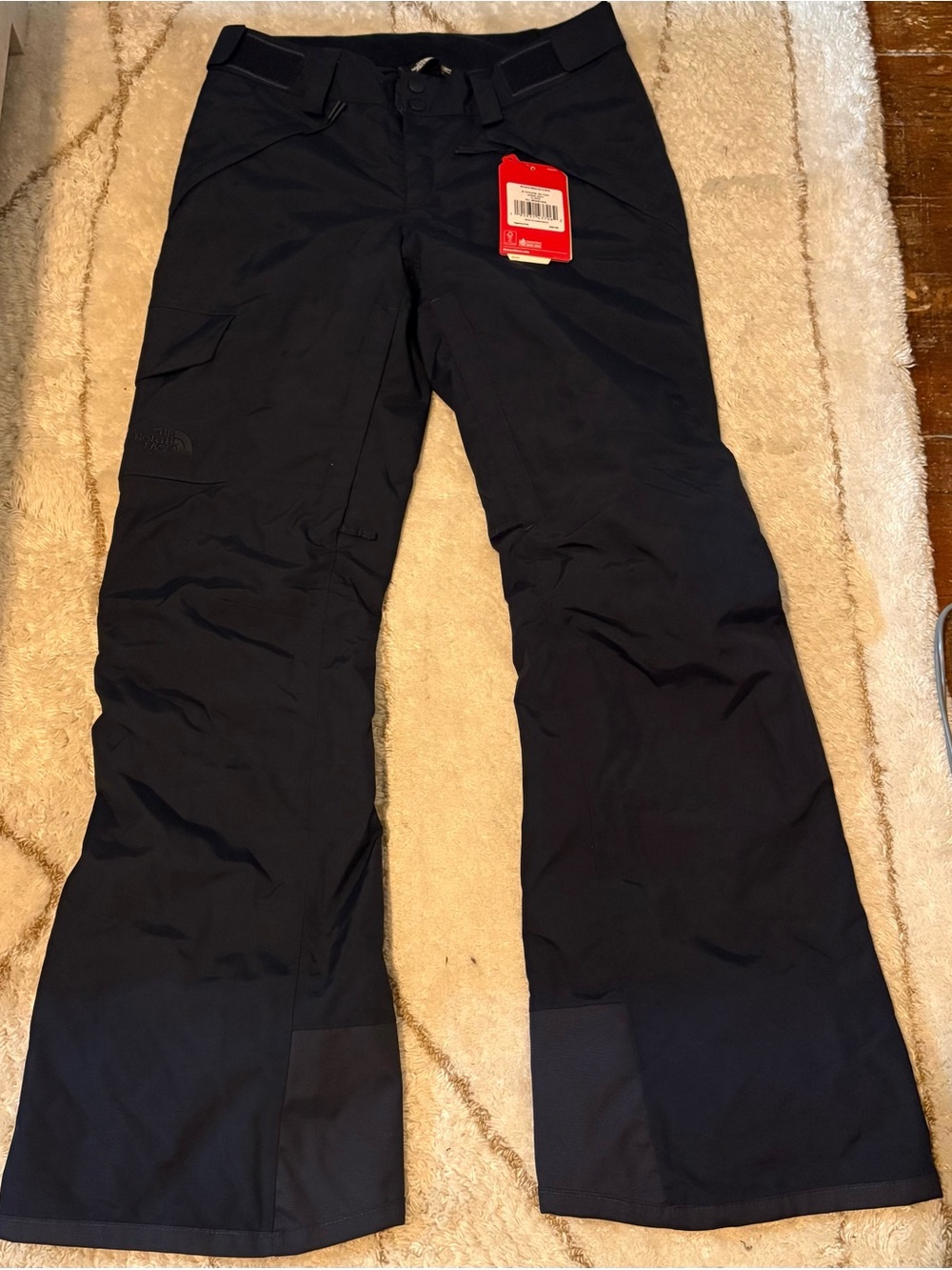 NWT- The North Face Women's Navy snow pants